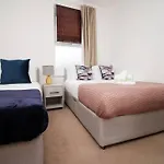 Appartement 2 Bedroom - 20mins Walk To Cabot Circus, With Free Wi-fi & Off-peak Parking Included Bristol